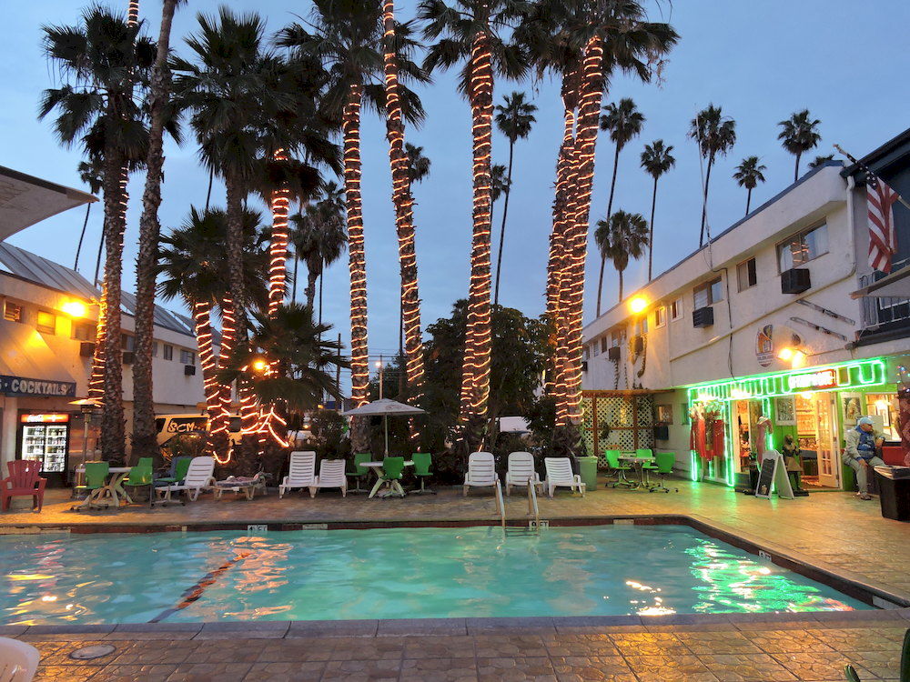 Los Angeles Adventurer All Suite Hotel at LAX Travel Deals 2020