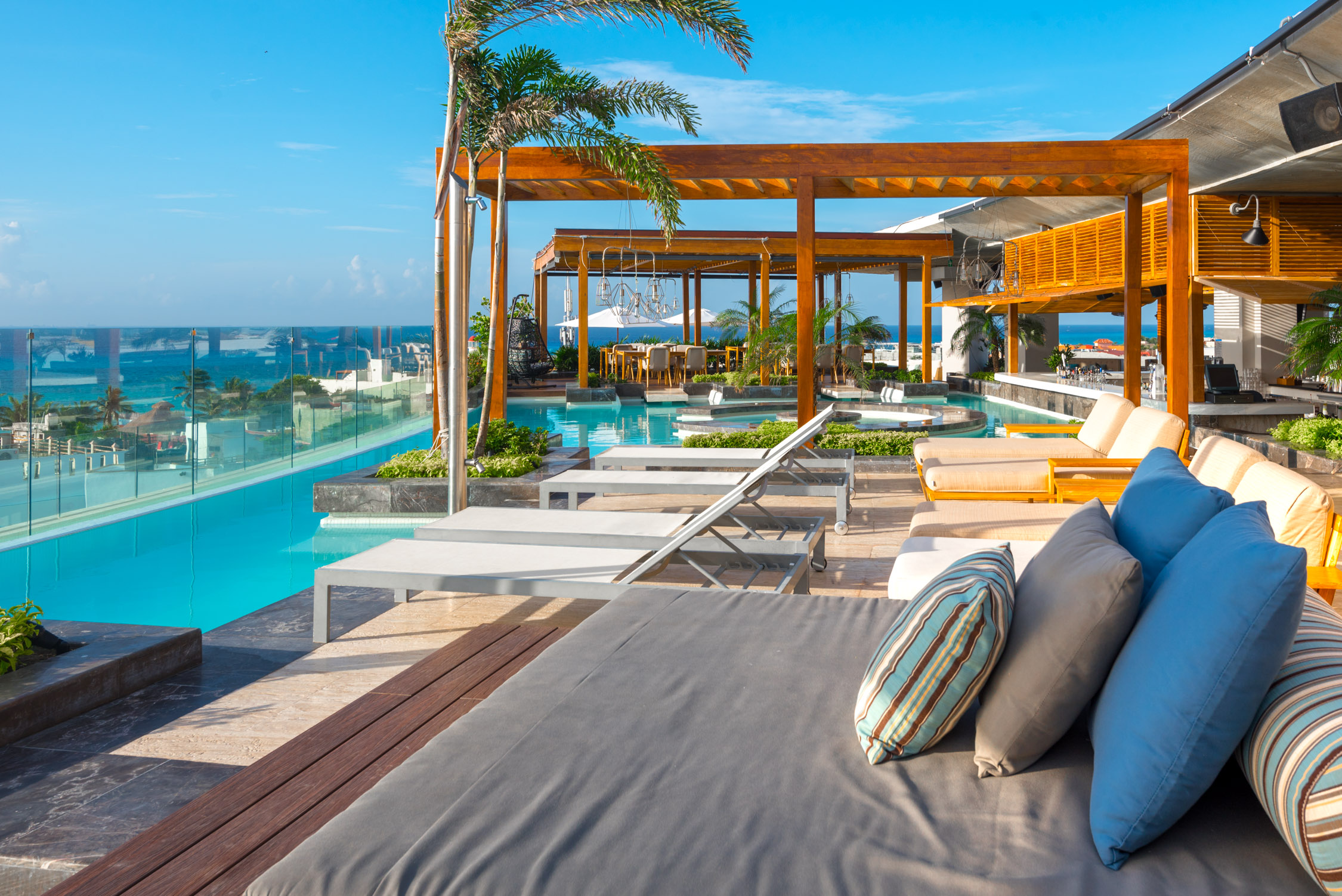 Thompson Hotel A Trendy Retreat in Playa del Carmen, Mexico — No